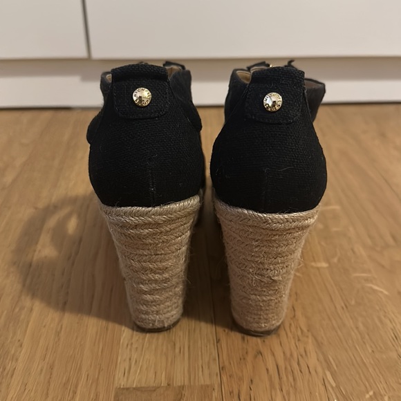 Black Michael Kors Heels - Picture 4 of 5